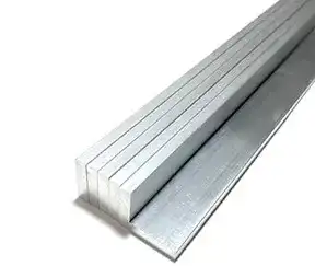 Aluminum flat bars stacked in standard lengths