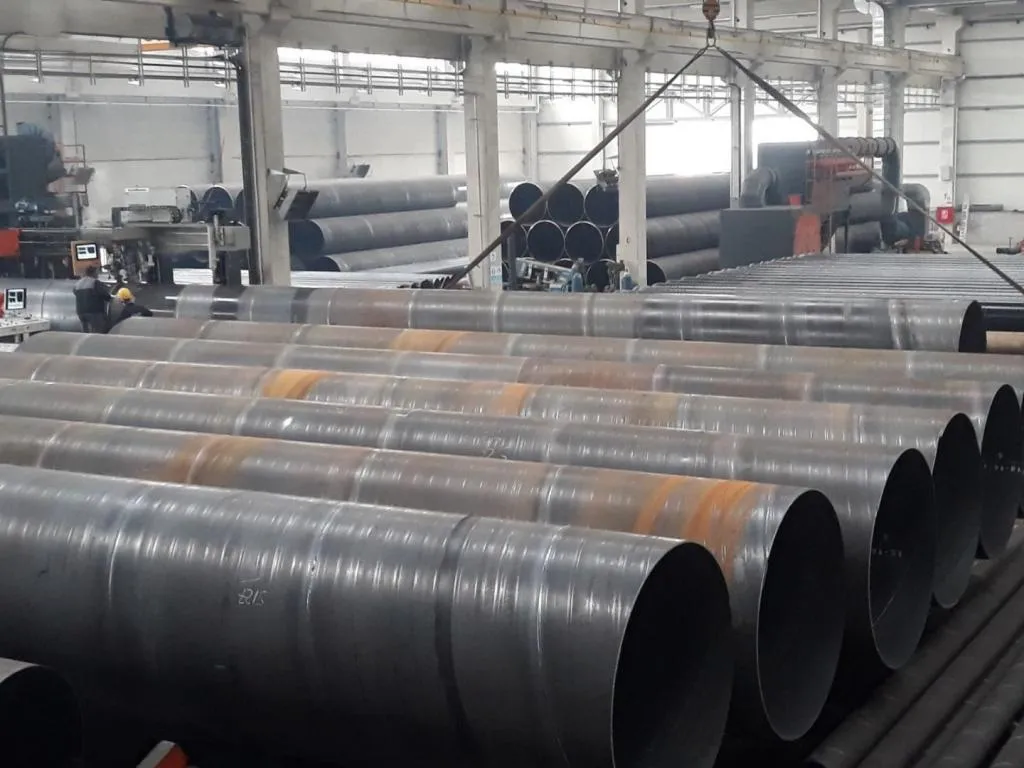 ERW welded steel pipe cross-section showing weld seam quality